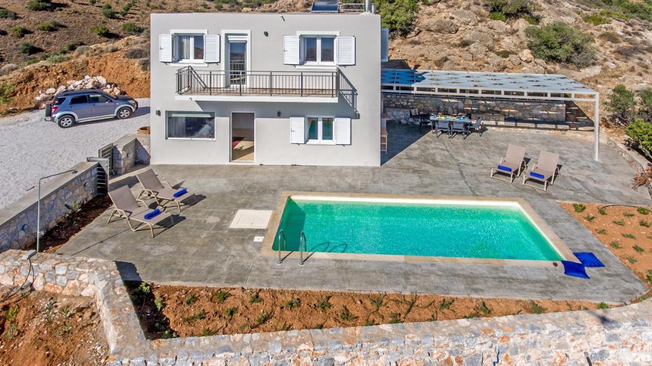 Tranquil Sea View Villa With Private Pool, Just 2Km From The Beach! アギア・ガリニ エクステリア 写真