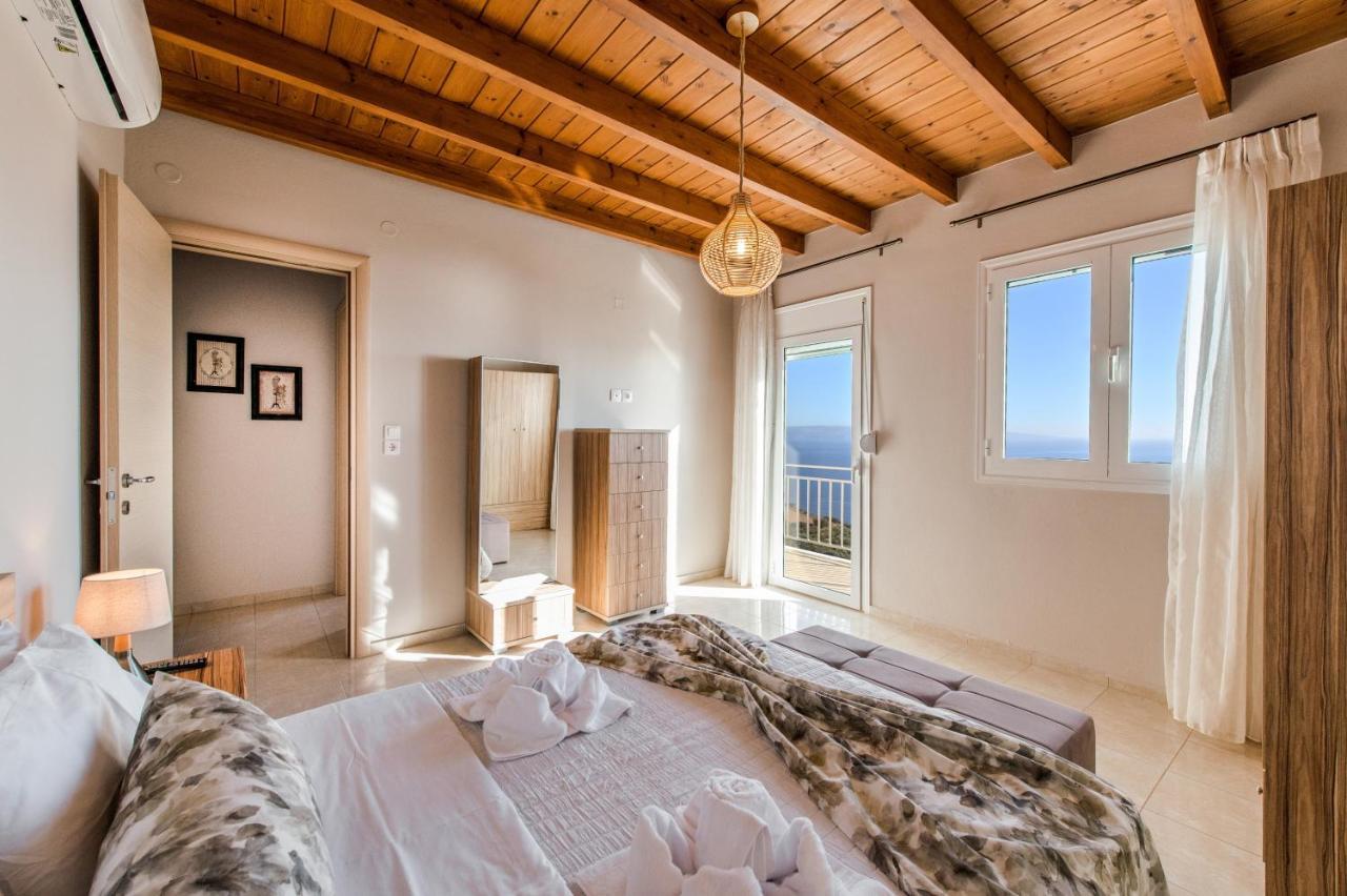 Tranquil Sea View Villa With Private Pool, Just 2Km From The Beach! アギア・ガリニ エクステリア 写真